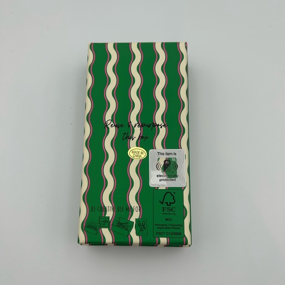 *New* Piper K Swan With Crown Key Chain & Bag Charm - Picture 6 of 6